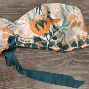 KimKaps Style 6 Two-Tone Scrub Cap